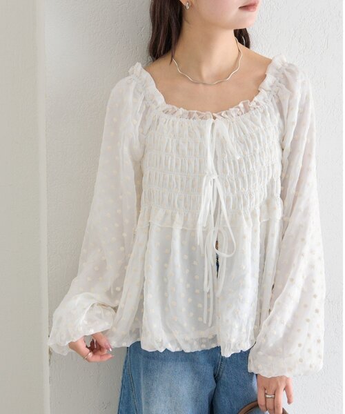 mystic（ミスティック）の「【軽い着心地◎】ドットフラワーバルーンブラウス（シャツ/ブラウス・レディース・オフホワイト/ホワイト/ブラック・FREE）」の19枚目の写真