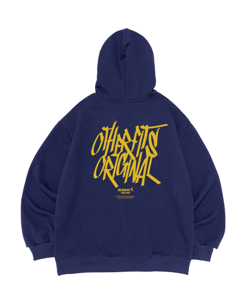 OTHERFITS（アザーフィッツ）の「[起毛/NO起毛] ストリートロゴフードパーカー (ブルー/イエロー)（パーカー・メンズ・その他・SMALL/MEDIUM/LARGE/X-LARGE）」の3枚目の写真