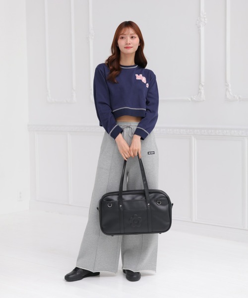 マリークワントフラワーモチーフトートバッグ　スクールバッグ デイジーエンボス スクールバッグ（トートバッグ）｜MARY QUANT