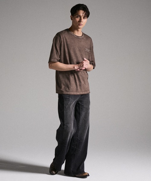 GRANCY（グランシー）の「【GRANCY】Military Studs Design Distressed T-shirt / ミリタリースタッズデザインダメージTシャツ（Tシャツ/カットソー・メンズ・ブラウン/グレー・L/M/S）」の10枚目の写真