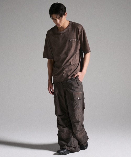 GRANCY（グランシー）の「【GRANCY】Military Studs Design Distressed T-shirt / ミリタリースタッズデザインダメージTシャツ（Tシャツ/カットソー・メンズ・ブラウン/グレー・L/M/S）」の13枚目の写真