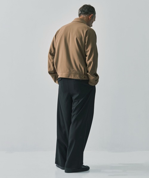 markaware(マーカウェア)の「【MARKAWARE】TRIPLE PLEATED WIDE TROUSERS(オーガニックウール2/80トロピカル / トリプルプリーテッドワイドトラウザーズ)(スラックス・メンズ・ブラック/ベージュ・1/2/3)」の9枚目の写真