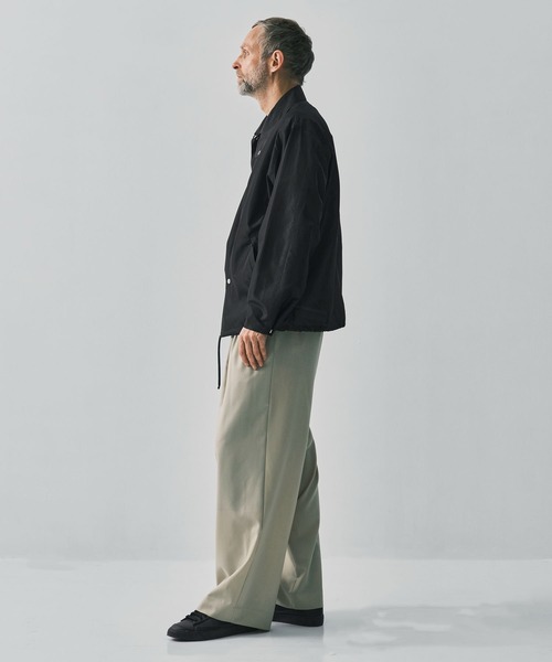 markaware(マーカウェア)の「【MARKAWARE】TRIPLE PLEATED WIDE TROUSERS(オーガニックウール2/80トロピカル / トリプルプリーテッドワイドトラウザーズ)(スラックス・メンズ・ブラック/ベージュ・1/2/3)」の13枚目の写真