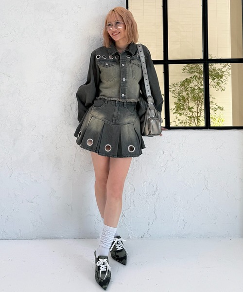 SPIRALGIRL（スパイラルガール）の「アイレットデニムジャケット（デニムジャケット・レディース・ブラック/ブルー・FREE）」の6枚目の写真