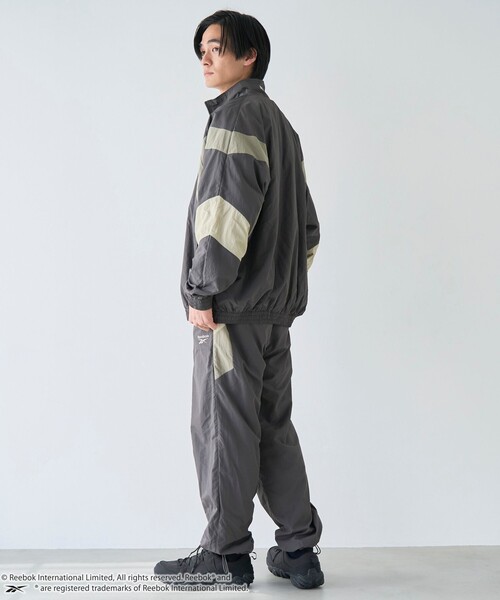 coen（コーエン）の「Reebok（リーボック）別注トラックジャケット（ナイロンジャケット・メンズ・オフホワイト/ダークグレー/ベージュ・M/L/XL）」の16枚目の写真
