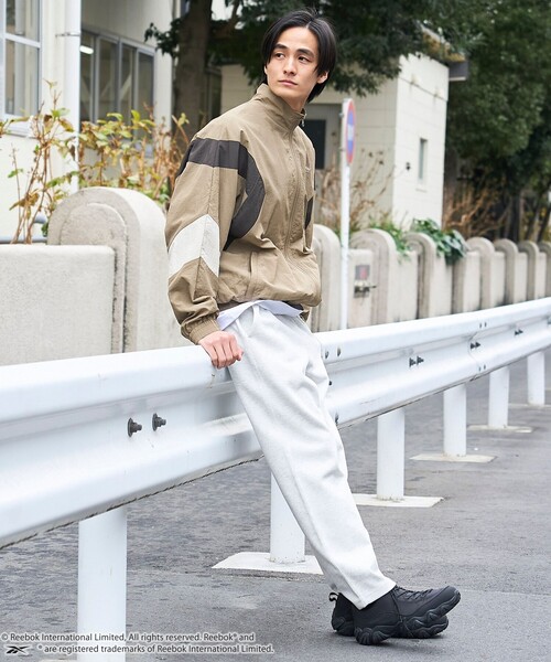 coen（コーエン）の「Reebok（リーボック）別注トラックジャケット（ナイロンジャケット・メンズ・オフホワイト/ダークグレー/ベージュ・M/L/XL）」の22枚目の写真