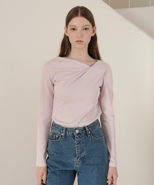 PAUL&ALICE(ポール&アリス)の「ドレープTシャツ / 4カラー(Tシャツ/カットソー・レディース・ホワイト/PINK/ライトグレー/ブラック・FREE)」の7枚目の写真