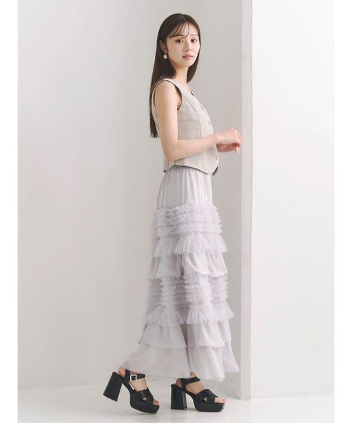 MERCURYDUO(マーキュリーデュオ)の「ティアードボリュームスカート(スカート・レディース・アイボリー/ライトグレー・MEDIUM/SMALL)」の11枚目の写真