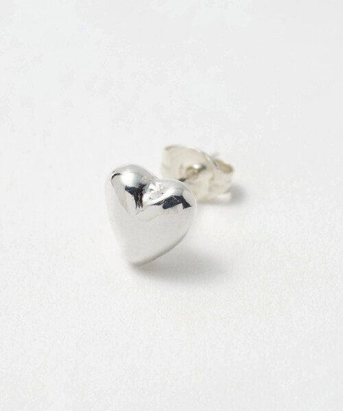 Harpo(アルポ)の「<HARPO>HEART STUD ピアス(ピアス(両耳用)・レディース・シルバー・FREE)」の2枚目の写真