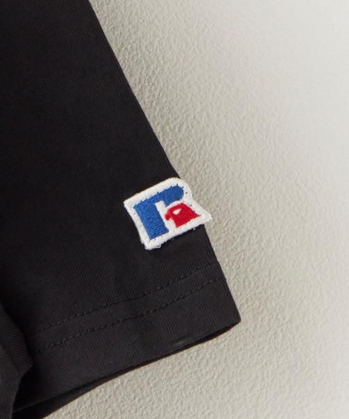 Russell Athletic（ラッセルアスレティック）の「RUSSELL ATHLETIC / ラッセルアスレティック Campus Jersey T ブランドタグ ワイドシルエット クルーネックTシャツ カットソー 2026年春夏（Tシャツ/カットソー・メンズ・オフホワイト/ブラック/ネイビー・M/L/XL）」の7枚目の写真