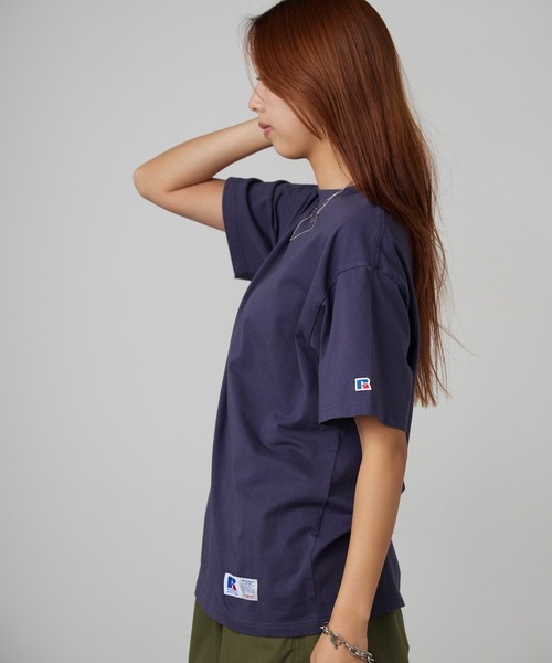 Russell Athletic（ラッセルアスレティック）の「RUSSELL ATHLETIC / ラッセルアスレティック Campus Jersey T ブランドタグ ワイドシルエット クルーネックTシャツ カットソー 2026年春夏（Tシャツ/カットソー・メンズ・オフホワイト/ブラック/ネイビー・M/L/XL）」の12枚目の写真