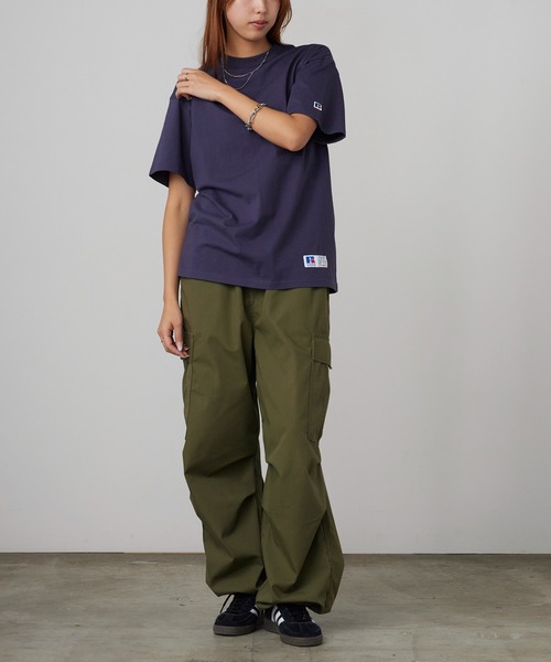 Russell Athletic（ラッセルアスレティック）の「RUSSELL ATHLETIC / ラッセルアスレティック Campus Jersey T ブランドタグ ワイドシルエット クルーネックTシャツ カットソー 2026年春夏（Tシャツ/カットソー・メンズ・オフホワイト/ブラック/ネイビー・M/L/XL）」の14枚目の写真