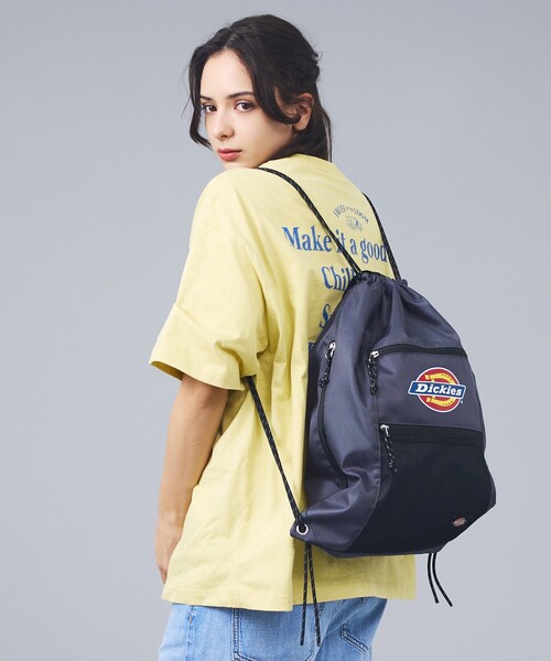 Dickies(ディッキーズ)の「【DICKIES/ディッキーズ】ICON LOGO KNAPSACK / アイコンロゴナップサック / リュック / ユニセックス(バックパック/リュック・メンズ・レッド/チャコールグレー/ホワイト/ブルー/ブラック・フリー)」の3枚目の写真