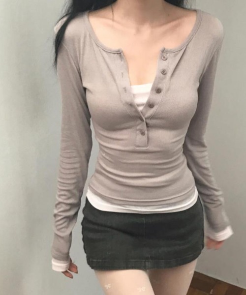 semplice(センプリチェ)の「カットソー【韓国ファッション】(Tシャツ/カットソー・レディース・ブラック/ベージュ/ダークグレー・F)」の11枚目の写真