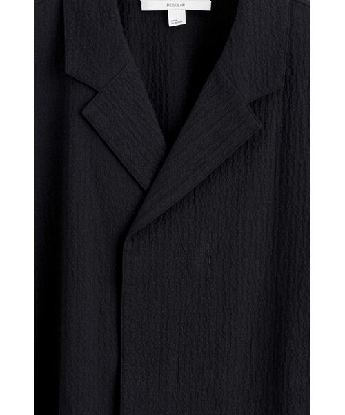 COS（コス）の「シアサッカー　リゾートシャツ（シャツ/ブラウス・メンズ・ブラック/グレー系その他・XL/L/M/S/XS）」の8枚目の写真