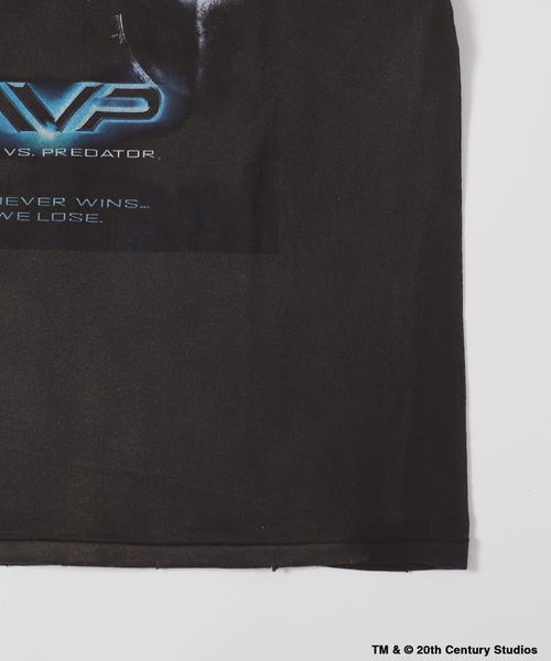 JOURNAL STANDARD relume(ジャーナルスタンダード レリューム)の「ALIEN vs PREDATOR / エイリアン vs プレデター 別注 ムービーTシャツ(Tシャツ/カットソー・メンズ・ブラック/ネイビー/ホワイト・LARGE/MEDIUM)」の14枚目の写真
