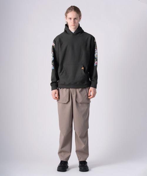 rehacer(レアセル)の「rehacer : Square Pocket Tactical Pants / スクウエアポケット タクティカルパンツ(その他パンツ・メンズ・グレイッシュベージュ/スミクロ・SMALL/MEDIUM/LARGE)」の14枚目の写真