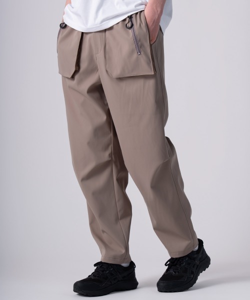 rehacer(レアセル)の「rehacer : Square Pocket Tactical Pants / スクウエアポケット タクティカルパンツ(その他パンツ・メンズ・グレイッシュベージュ/スミクロ・SMALL/MEDIUM/LARGE)」の5枚目の写真