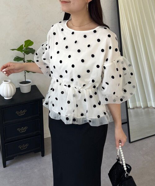 prose verse（プロズヴェール）の「シアードットバルーンペプラムブラウス（シャツ/ブラウス・レディース・ブラック/オフホワイト・MEDIUM/LARGE）」の9枚目の写真