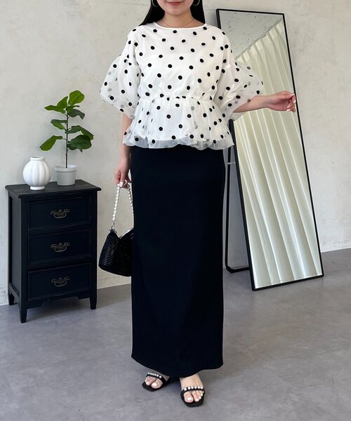 prose verse（プロズヴェール）の「シアードットバルーンペプラムブラウス（シャツ/ブラウス・レディース・ブラック/オフホワイト・MEDIUM/LARGE）」の17枚目の写真