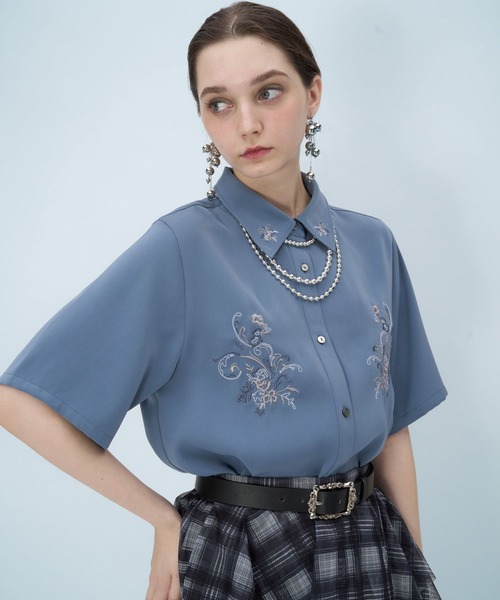 HARE(ハレ)の「トロミシシュウシャツ(HARE)(シャツ/ブラウス・レディース・ライトグレー/ブルー/ブラック/ホワイト/ブルーグリーン・FREE)」の7枚目の写真