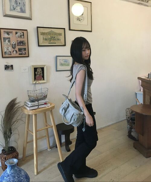 FLAREUP(フレアアップ)の「Layered Bustier T-Shirt (FL-108_Gray)(Tシャツ/カットソー・レディース・ライトグレー・OS)」の13枚目の写真