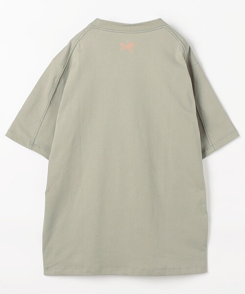 ARC'TERYX（アークテリクス）の「ARC'TERYX/アークテリクス 販路限定 クラッグ コットン リトグラフィカ ショートスリーブ メンズ（Tシャツ/カットソー・メンズ・ホワイト/パープル/オリーブ/ブラック・MEDIUM/X-LARGE/SMALL/LARGE/XX-LARGE）」の5枚目の写真