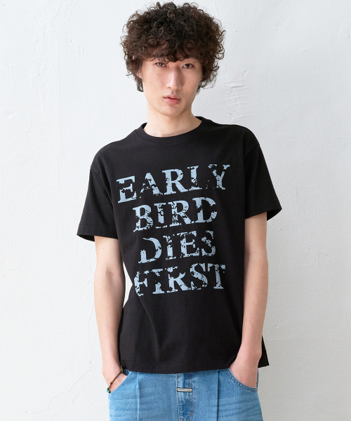 THEVINYLHOUSE(ザバイニルハウス)の「EARLY BIRD DIES TEE BLACK(Tシャツ/カットソー・メンズ・その他・SMALL/MEDIUM/LARGE)」の1枚目の写真