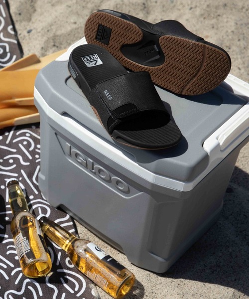 REEF(リーフ)の「REEF メンズ FANNING SLIDE ビーチサンダル 【2026年春夏モデル】/リーフスライドサンダル(サンダル・メンズ・ブラック・28cm/27cm/26cm)」の3枚目の写真