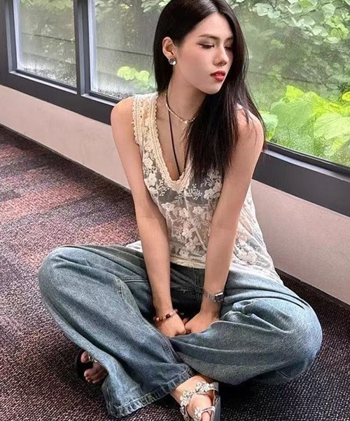 AsheKsha(アシクシャ)の「Vネックノースリーブロングチュニック(その他トップス・レディース・ホワイト・M)」の9枚目の写真