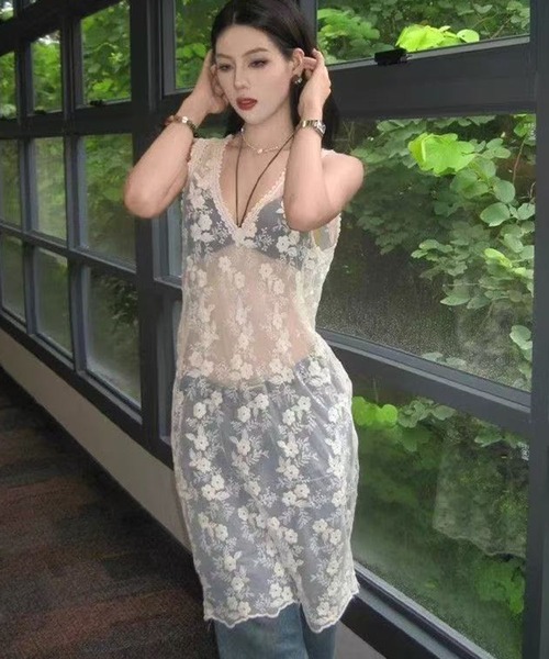 AsheKsha(アシクシャ)の「Vネックノースリーブロングチュニック(その他トップス・レディース・ホワイト・M)」の7枚目の写真