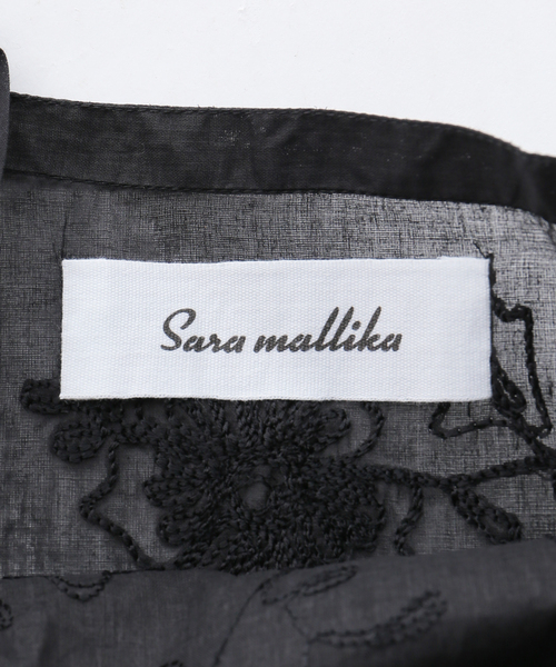sara mallika（サラ マリカ）の「【SARA MALLIKA/サラマリカ】 Organza Aari Embroidery Cam：ワンピース（ワンピース・レディース・ブラック・FREE）」の6枚目の写真