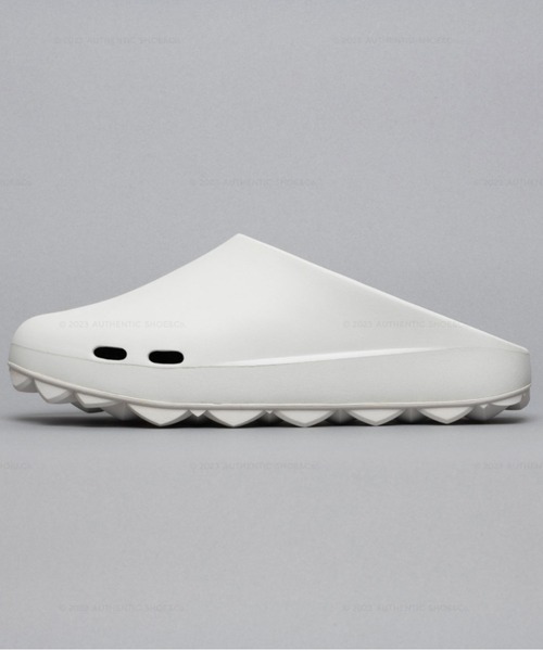 PPACO(パコ)の「PPACO(パコ)LUX-1 (AIR STUDDED SOLE)(サンダル・メンズ・ブラック/ホワイト・9/7/8/10)」の2枚目の写真