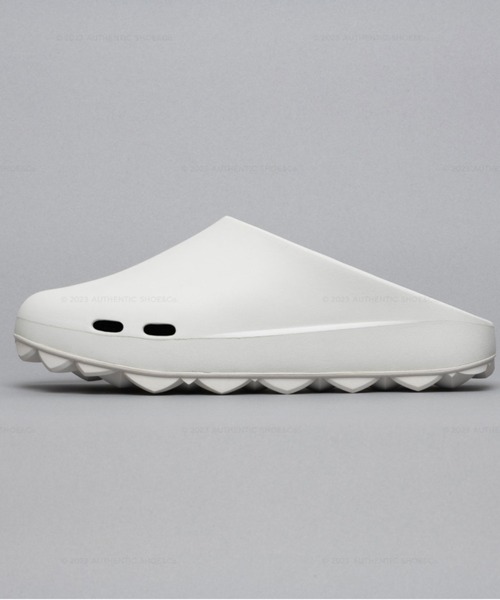 PPACO(パコ)の「PPACO(パコ)LUX-1 (AIR STUDDED SOLE)(サンダル・メンズ・ブラック/ホワイト・9/7/8/10)」の6枚目の写真