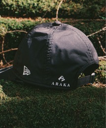 ARAKA（アラカ）の「ARAKA × NEW ERA® ブラックコレクション キャップ（キャップ）」