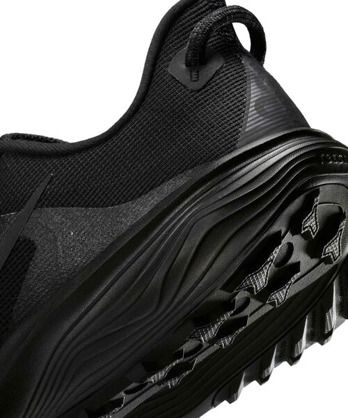 NIKE(ナイキ)の「ナイキ ACG ペガサス トレイル メンズ トレイル ランニングシューズ / Nike ACG Pegasus Trail Men's Trail Running Shoes HV8116-002 Black(スニーカー・メンズ・ブラック・27/26.5/26/30/29.5/29/28.5/25.5/25/24.5/24/28/27.5)」の8枚目の写真