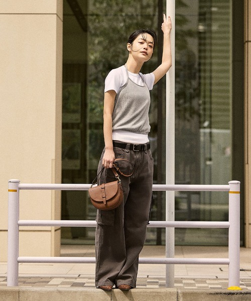 CHARLES & KEITH(チャールズ & キース)の「ウーブン ポインテッド スティレット パンプス(パンプス・レディース・ブラック/ブラウン・24.5cm/23.5cm/23cm/22.5cm/25cm)」の4枚目の写真