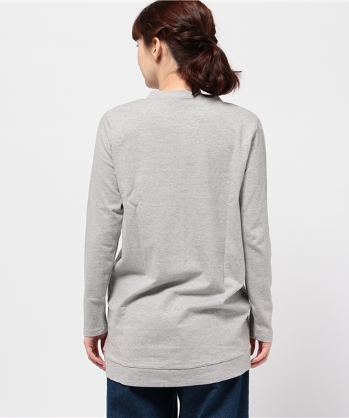 LBC（エルビーシー）の「コットン起毛ゆるスウェットチュニック          （スウェット・レディース・ライトグレー/ネイビー・MEDIUM/LARGE）」の5枚目の写真