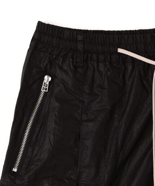 DANKE SCHON(ダンケシェーン)の「DankeSchon/ダンケシェーン/PAPER COATED CARGO SHORTS(カーゴパンツ・レディース・ブラック系その他・L/M)」の7枚目の写真