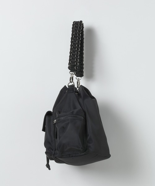 JEANASIS（ジーナシス）の「チェーンハンドルキンチャクBAG/1023355（ショルダーバッグ・レディース・ブラック/カーキ・FREE）」の4枚目の写真