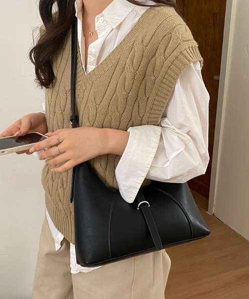 yuue' ( wear )（ユーイ）の「2WAYホーボーショルダーバッグ（ショルダーバッグ・レディース・アイボリー/ブラック/ダークブラウン・FREE）」の11枚目の写真