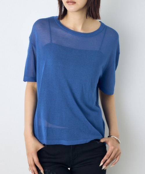 AZUL by moussy(アズールバイマウジー)の「【身長/骨格別着用画像あり】シアールーズ半袖ニット 春服 夏服 秋服 サマーニットトップス メッシュニット(ニット/セーター・レディース・ブラック/オレンジ/ブルー/グレイッシュベージュ・FREE)」の4枚目の写真