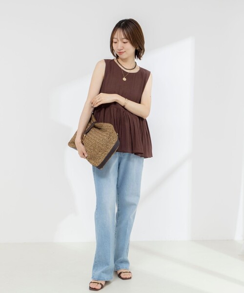 NOLLEY’S（ノーリーズ）の「《接触冷感》【BECシリーズ】ウォッシャブルシアーノースリーブペプラムブラウス（シャツ/ブラウス・レディース・チャコールグレー/ブラウン/イエロー・38）」の13枚目の写真