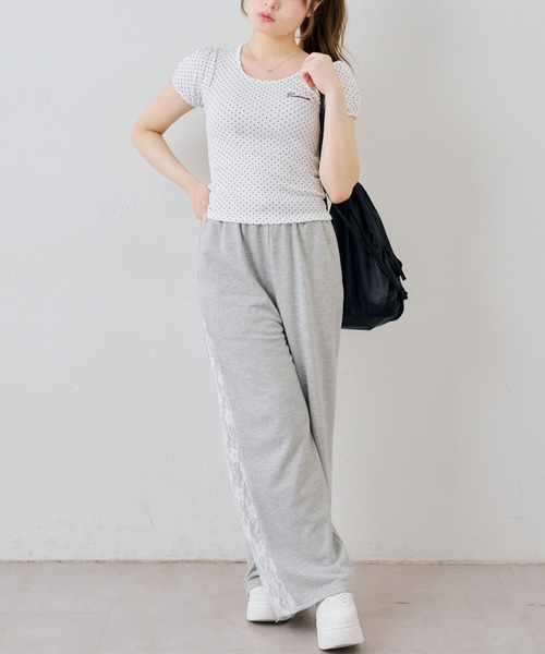 continuer de NICE CLAUP(コンティニューデナイスクラップ)の「後ろリボンパフT(Tシャツ/カットソー・レディース・ホワイト系その他/オフホワイト/ブラック/ブラック系その他・FREE)」の22枚目の写真
