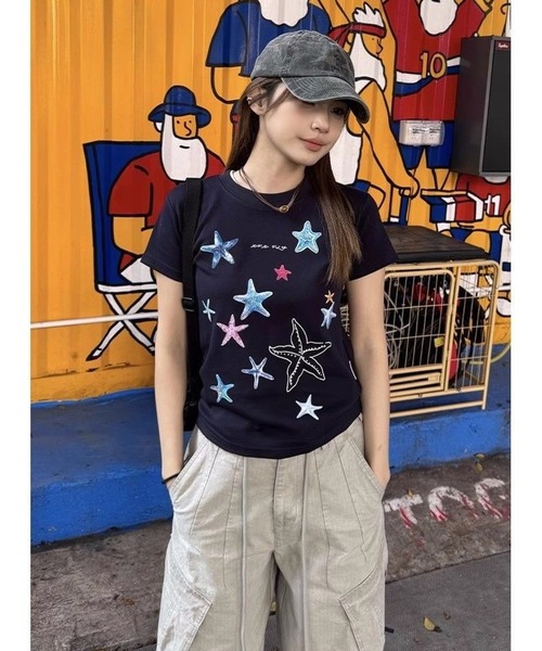 inst.ALL(インストール)の「オーシャンポップグラフィックTシャツ(Tシャツ/カットソー・レディース・ホワイト/ネイビー・M)」の11枚目の写真