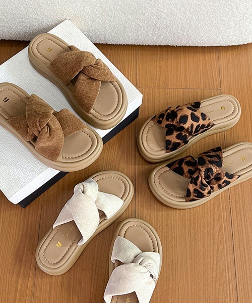 Miniministore(ミニミニストア)の「ミュールサンダル クロスベルト 厚底(サンダル・レディース・レオパード/アイボリー/キャメル・22.5cm/23.0cm/23.5cm/24.5cm/24.0cm/25.0cm)」の7枚目の写真
