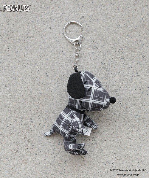 LOWRYS FARM（ローリーズファーム）の「【SNOOPY】ぬいキーホルダー　669427/GOODS（キーホルダー・レディース・その他8/その他10/その他4/その他9/その他7/その他5/その他3/その他2/その他1/その他6・FREE）」の5枚目の写真