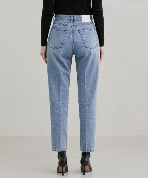BRANDED（ブランデッド）の「[WOMAN] 104 LUCY JEANS [CROP STRAIGHT]（デニムパンツ・レディース・その他・1/2/3）」の3枚目の写真