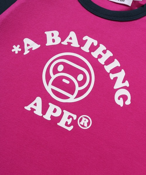 A BATHING APE（アベイシングエイプ）の「BABY MILO RAGLAN CROPPED LS TEE（Tシャツ/カットソー・レディース・ブラウン/ネイビー・SMALL/MEDIUM/LARGE）」の6枚目の写真