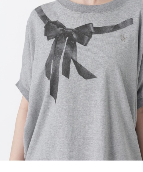 H.A.K(ハク)の「スワイー天竺レザーリボンモチーフプリントドルマンTシャツ(Tシャツ/カットソー・レディース・ホワイト/杢グレー/ブラック・FREE)」の8枚目の写真
